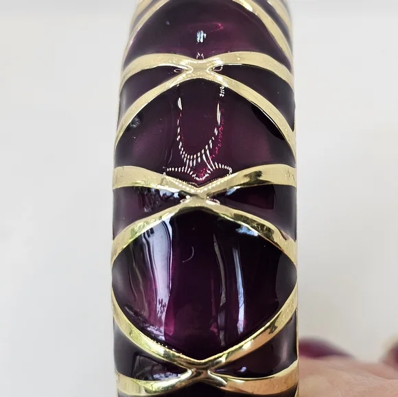 Authentic Vintage KJL Plum Metallic & Gold Clamper Bracelet. - Picture 3 of 3